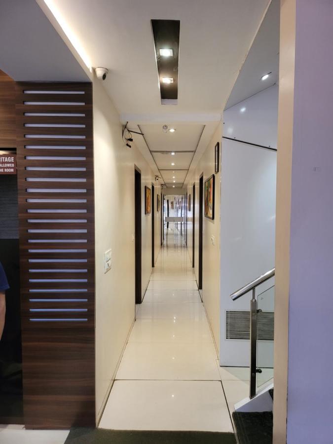 Hotel Heritage - Near Trade Center, Visa Consulate Bkc Mumbai Exterior photo